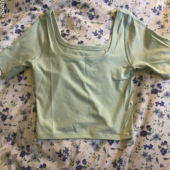 lululemon Ribbed Held Tight Tee - Picture 3 of 6